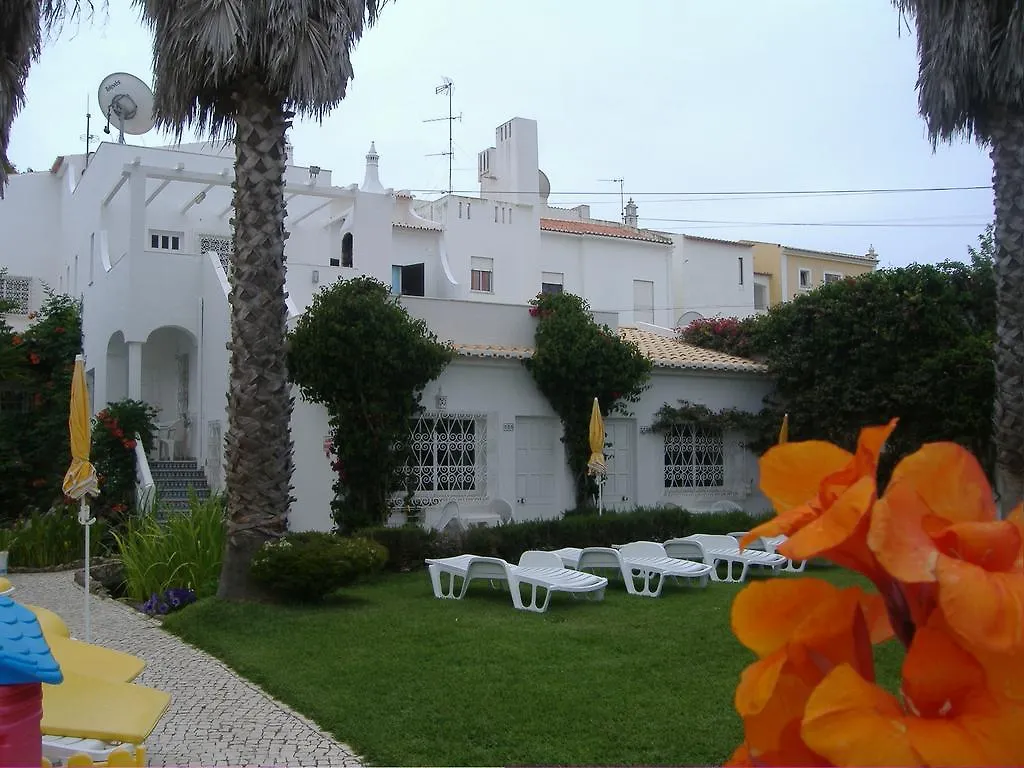 Hotel Dona Ana Garden Lagos Affittacamere