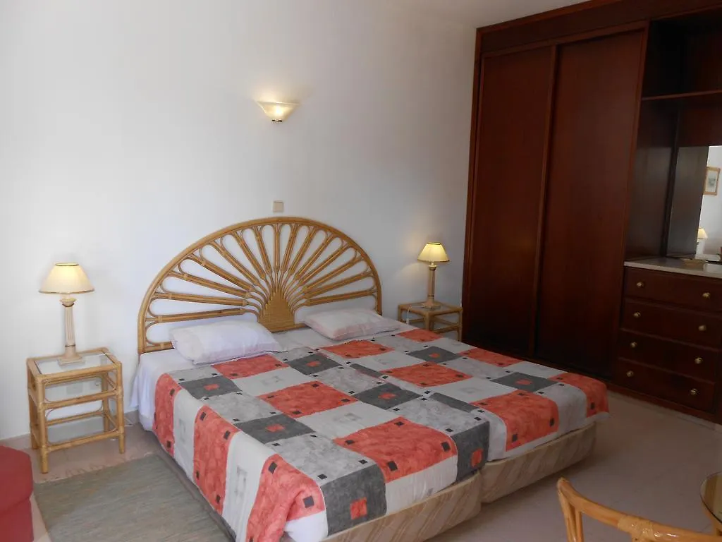 Hotel Dona Ana Garden Lagos